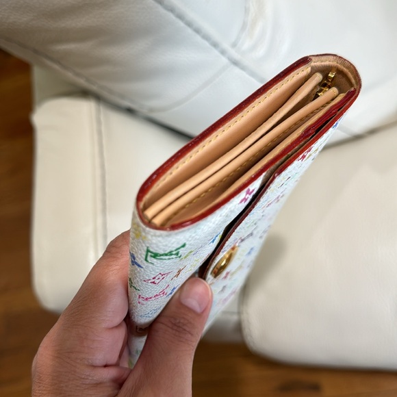 Authentic Murakami, Monogram Multicolor Sarah Wallet White - Picture 6 of 17